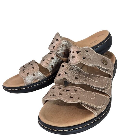 Clarks Collection Womens Comfort Casual Sandals Sz 9 Metallic Leather Adjustable - Picture 5 of 10